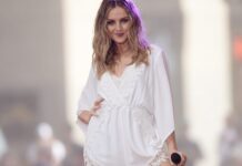 Прийняття недосконалості: Перрі Едвардс кидає виклик стандартам краси своїм чесним автопортретом