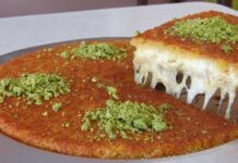 Come preparare Şöbiyet: la guida definitiva alla baklava a strati con crema al pistacchio